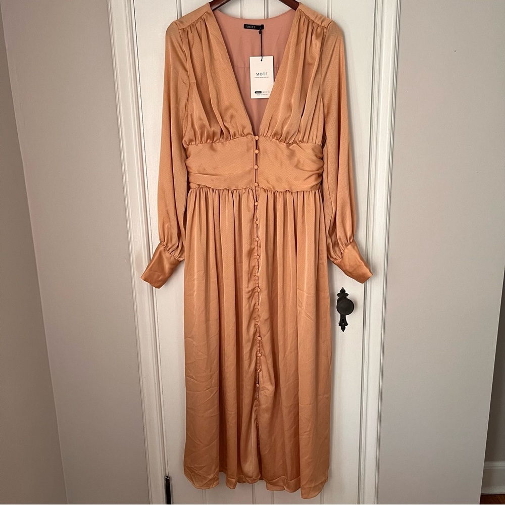 NWT new motif x SHEIN satin peach long sleeve vintage inspired midi dress